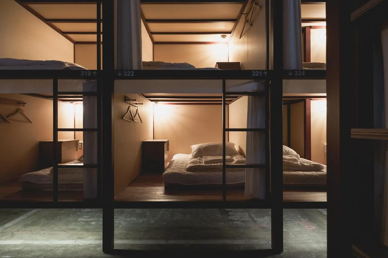 Helio Hostel Sapporo Japón